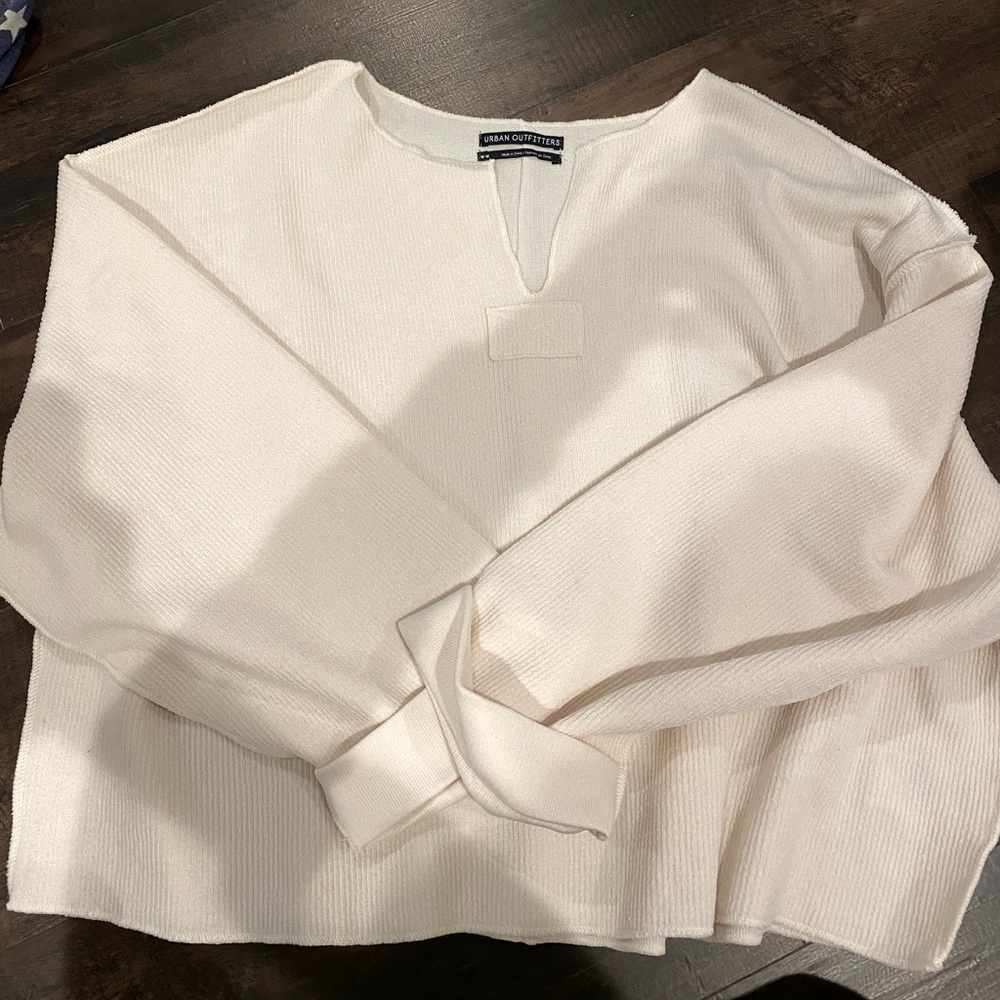 NWOT urban outfitters pullover